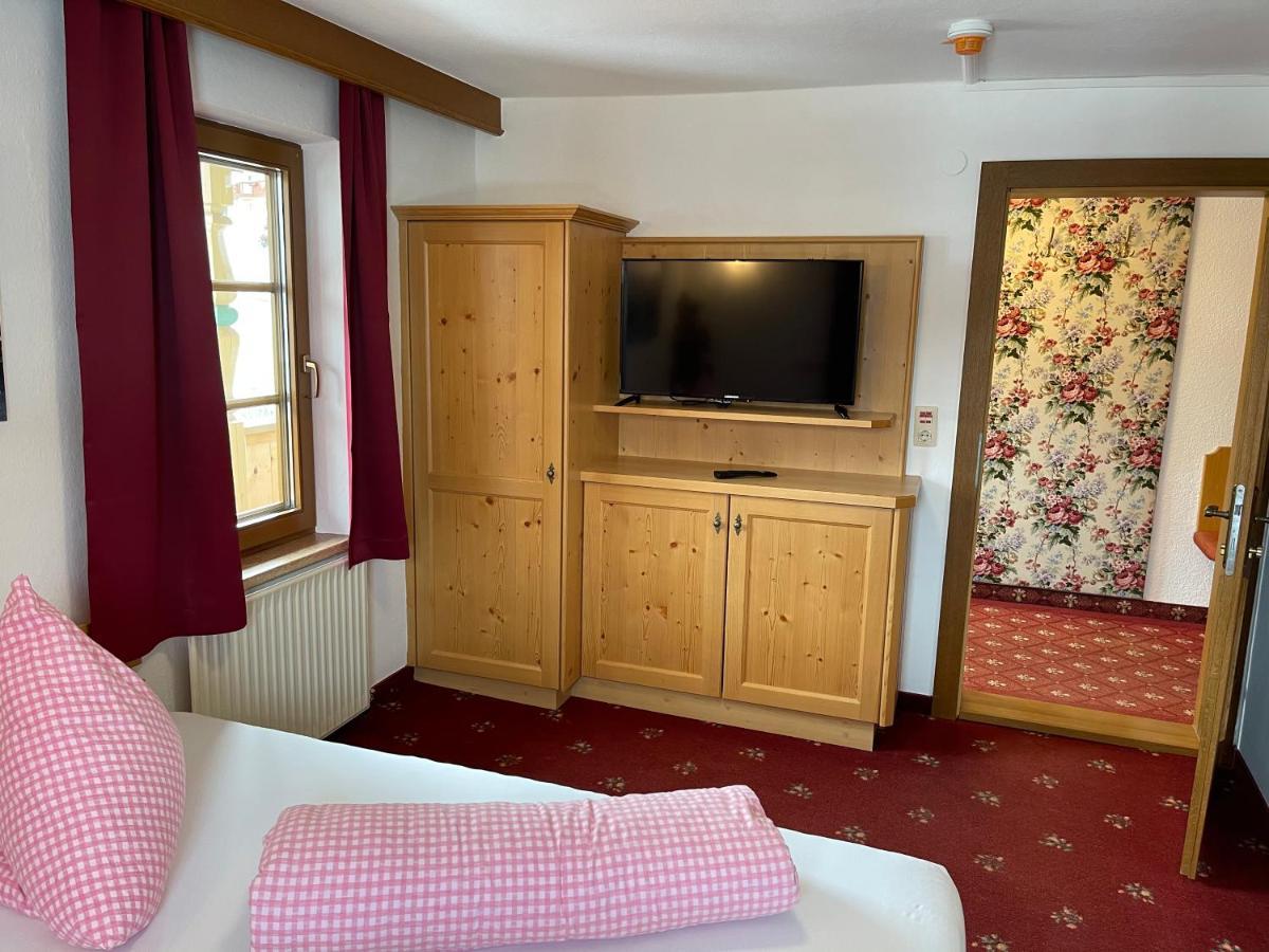 Der Waidachhof Zillertal Apartment Hainzenberg Exterior photo